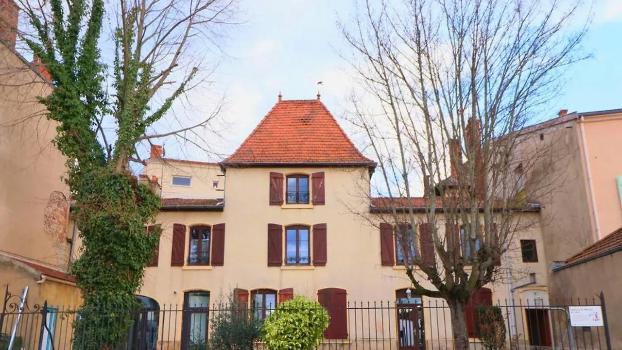 Appartement Charmant A Roanne, Terrasse 로안